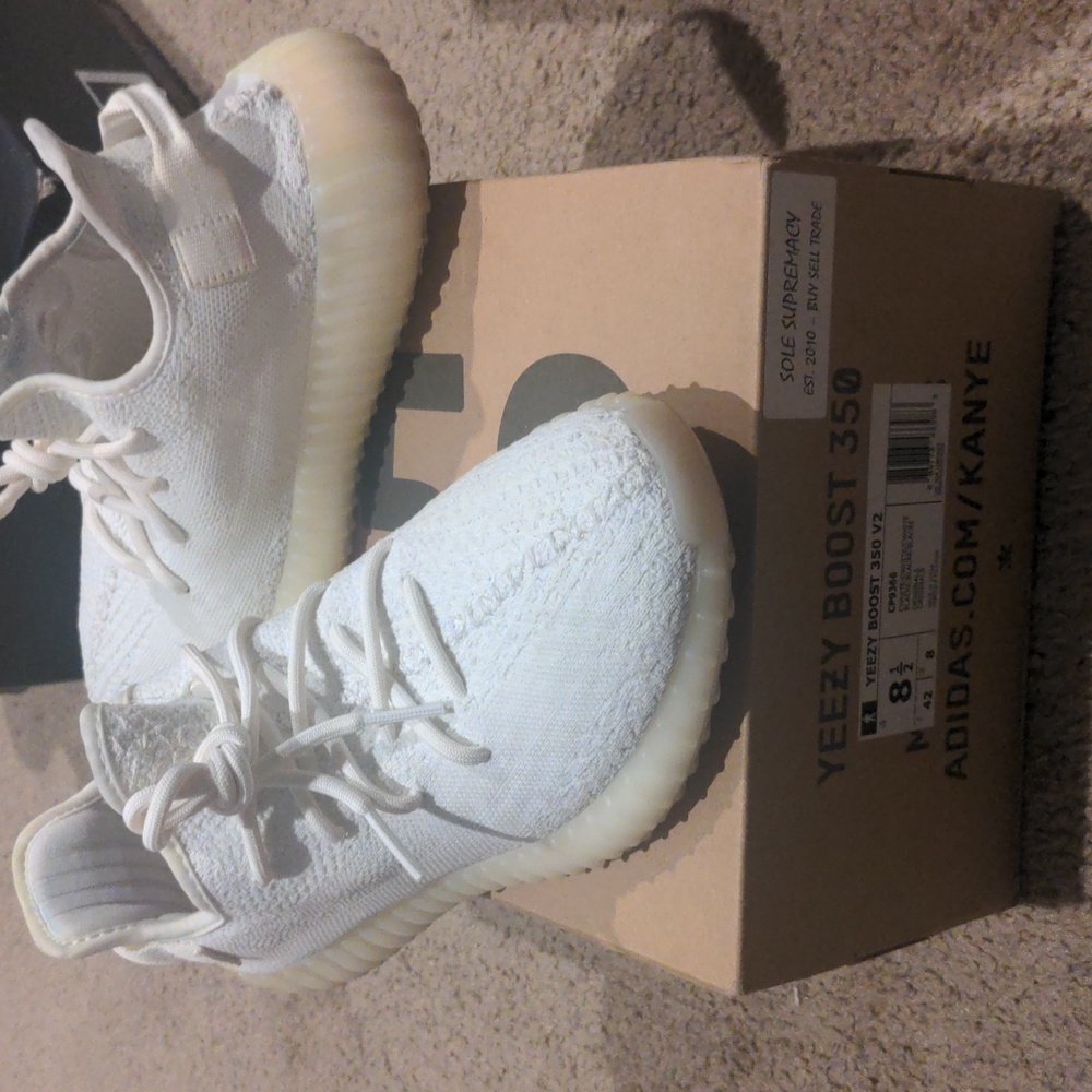 Yeezy Creme